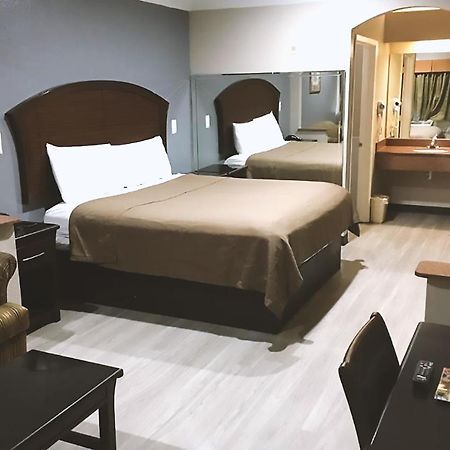 Blue Way Inn & Suites By Jasper Houston Buitenkant foto